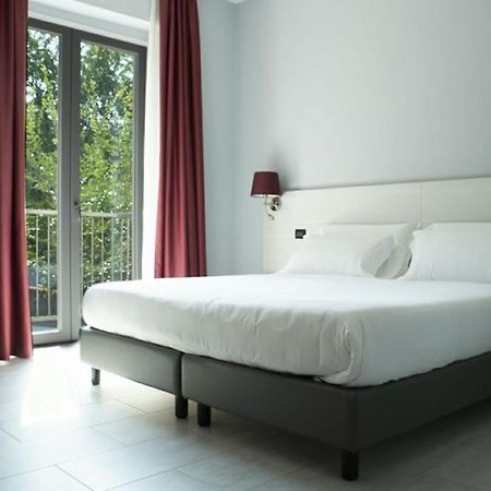 Hotel Pone Sesto San Giovanni Exteriör bild